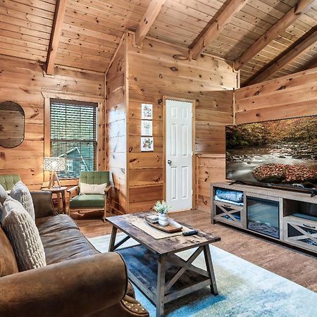 Villa Mama Bear'S Moonshine Ridge Gatlinburg Esterno foto