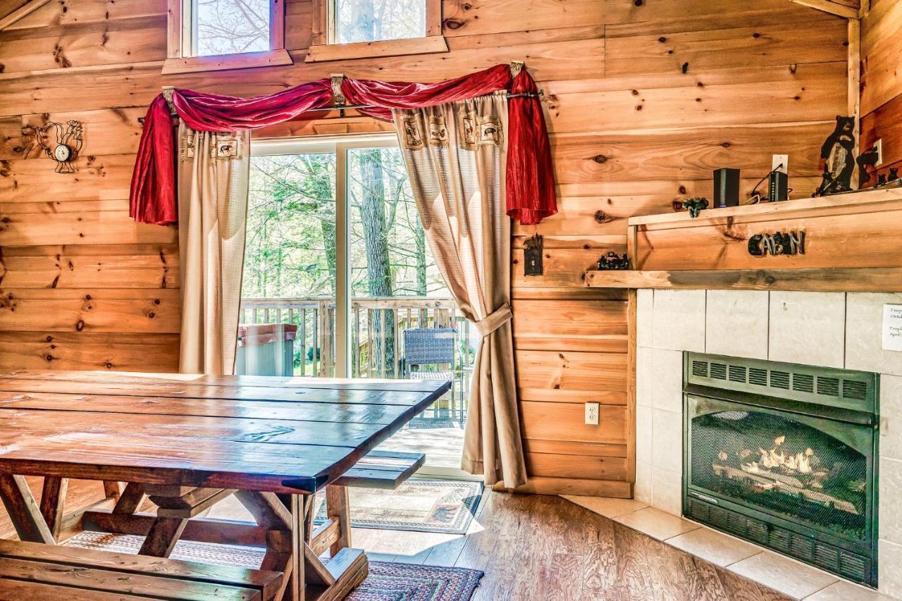 Villa Mama Bear'S Moonshine Ridge Gatlinburg Esterno foto